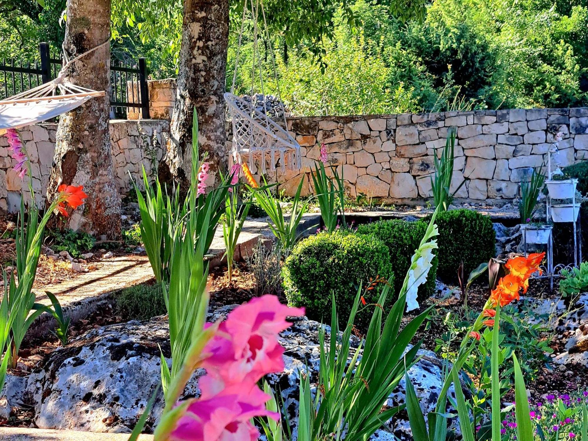 Ljubitovica Relaxing Dalmatian House In Village מראה חיצוני תמונה